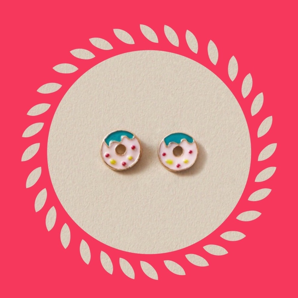 NWT Donut Earrings